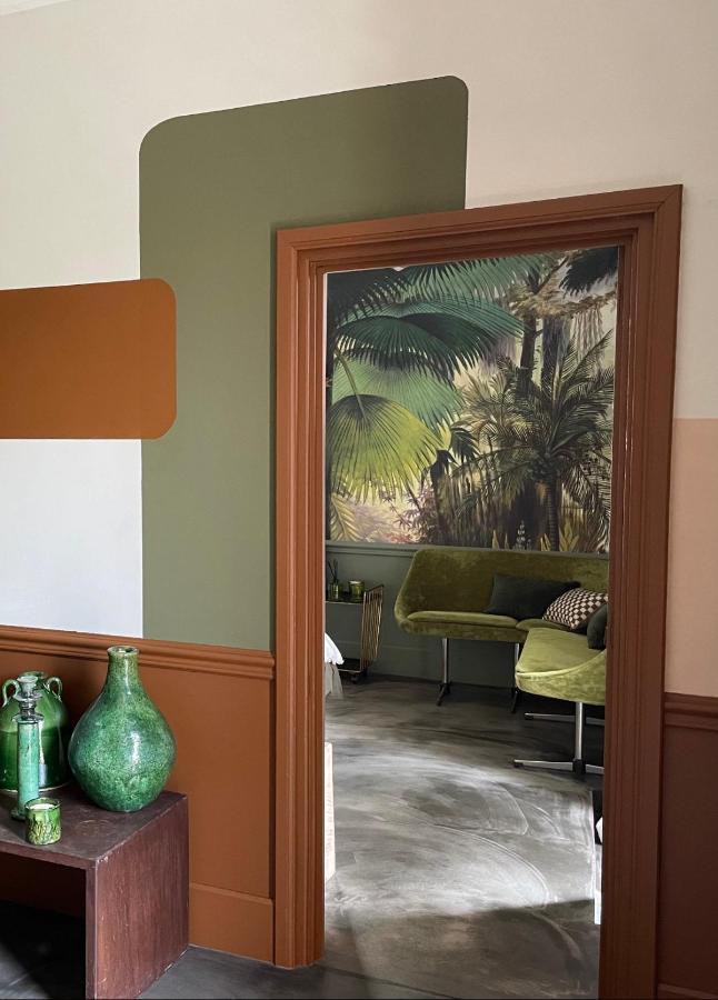 Bed and Breakfast Madame Les Vans - Chambre D'Hotes - Charme Et Design Экстерьер фото